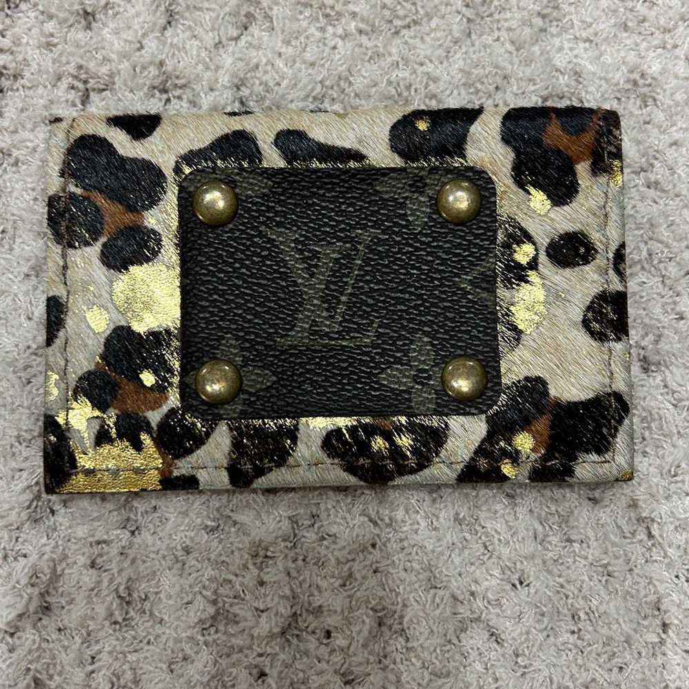Keep it Gypsy Louis Vuitton Gold and Black Leopard Card Holder